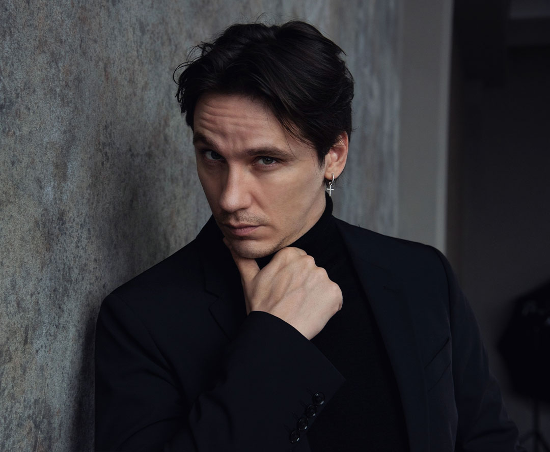 Александр Карев